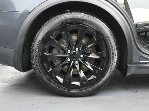 Used 2021 Tesla Model X Long Range image 36