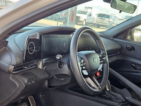 Used 2025 Hyundai Elantra N FWD image 9
