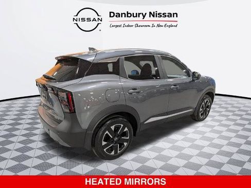 Certified 2025 Nissan Kicks SV w/ SV Premium Package AWD/4WD image 4