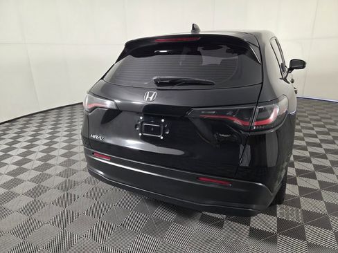 Used 2025 Honda HR-V LX image 6