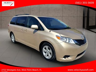 Used 2014 Toyota Sienna LE