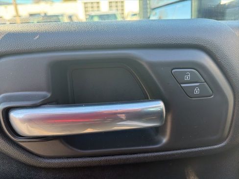 Used 2023 Chevrolet Silverado 2500 W/T w/ WT Fleet Convenience Package image 18