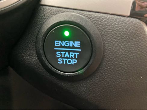 Used 2022 Ford Escape SE w/ Convenience Package image 38