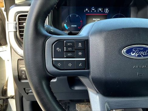 Used 2025 Ford F250 Lariat w/ Lariat Ultimate Package image 13