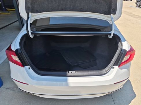 Certified 2022 Honda Accord Sport image 24