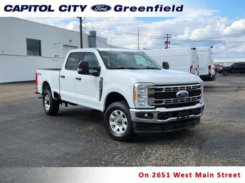 Used 2023 Ford F250 XLT AWD/4WD image 1