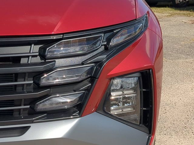 New 2025 Hyundai Tucson SE FWD image 10