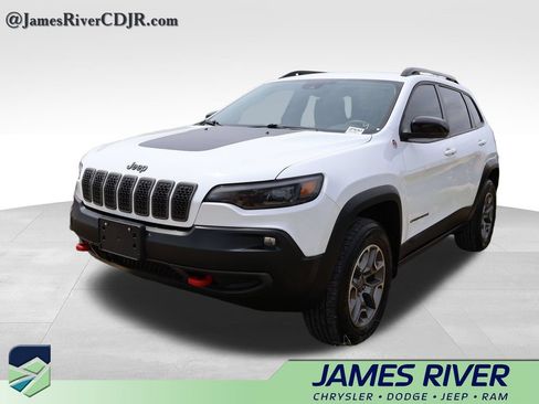 Used 2022 Jeep Cherokee Trailhawk w/ Trailer Tow Group AWD/4WD image 1