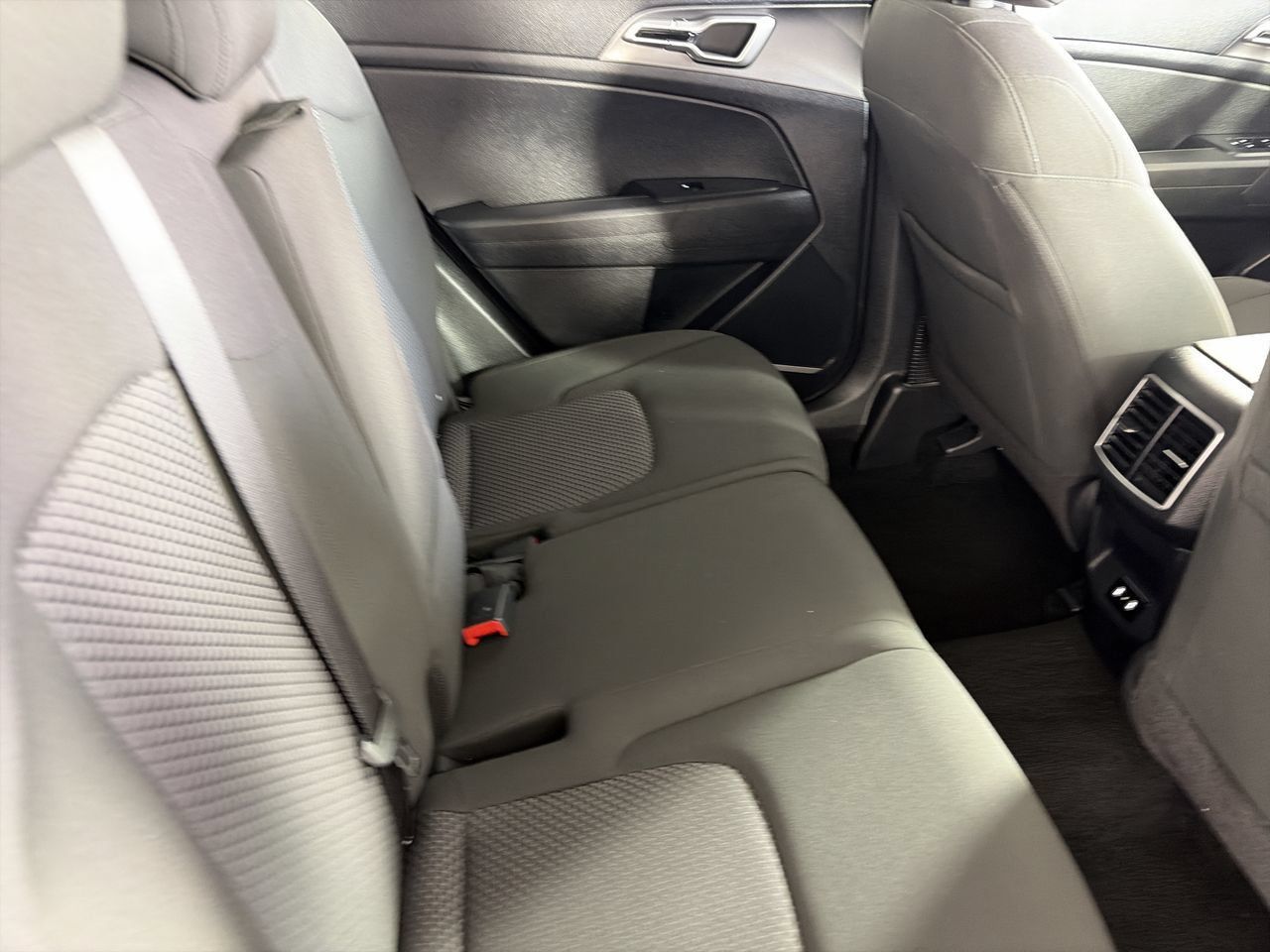 Used 2026 Kia Sportage LX FWD image 22