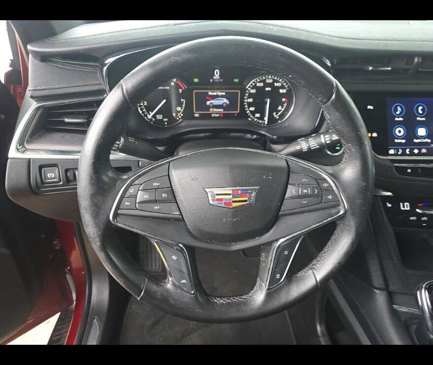 Used 2023 Cadillac XT5 Luxury FWD image 4