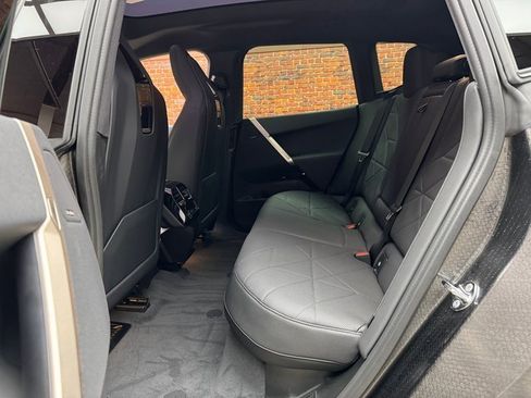 New 2026 BMW iX xDrive60 w/ Premium Package image 23