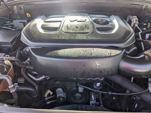 Used 2017 Jeep Grand Cherokee Overland image 24