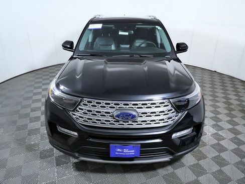 Certified 2024 Ford Explorer Limited w/ Limited Technology Package image 3