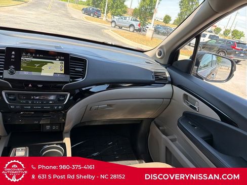 Used 2022 Honda Pilot Touring image 35
