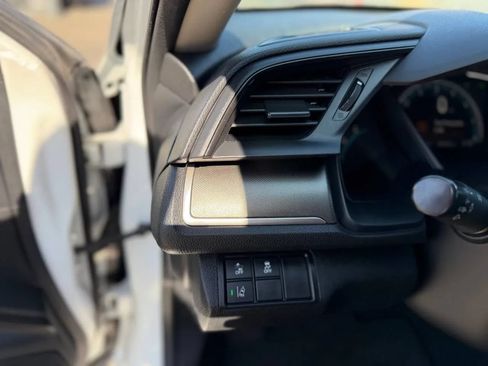Used 2019 Honda Civic LX image 37
