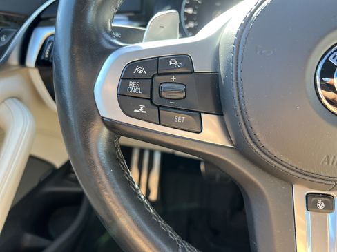 Used 2019 BMW 540i w/ M Sport Package RWD image 19