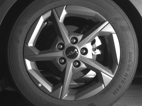 Used 2025 Kia K4 FWD image 14