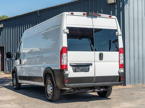 Used 2021 RAM ProMaster 2500 image 4