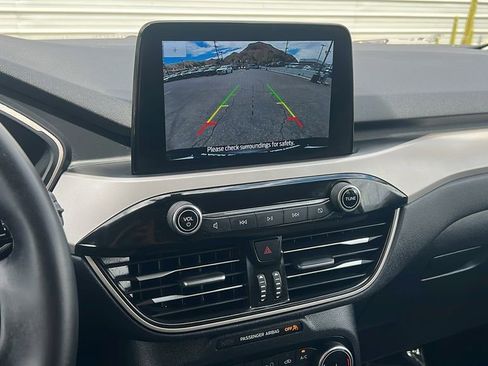 Certified 2022 Ford Escape SE w/ SE Sport Appearance Package FWD image 19