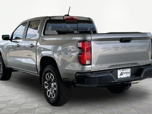 Used 2023 Chevrolet Colorado Z71 w/ Advanced Trailering Package AWD/4WD image 4