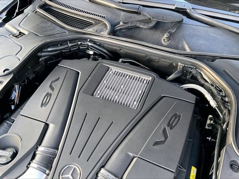 Used 2017 Mercedes-Benz S 550 Sedan image 32
