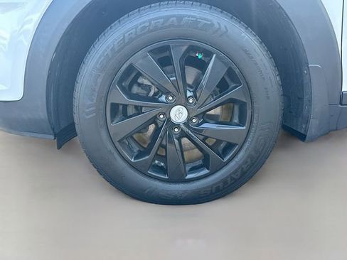 Used 2019 Hyundai Tucson SE AWD/4WD image 31