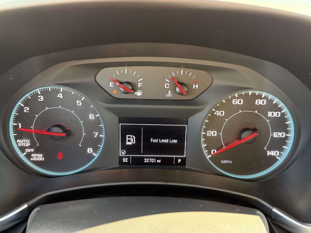 Used 2023 Chevrolet Equinox LS FWD image 24