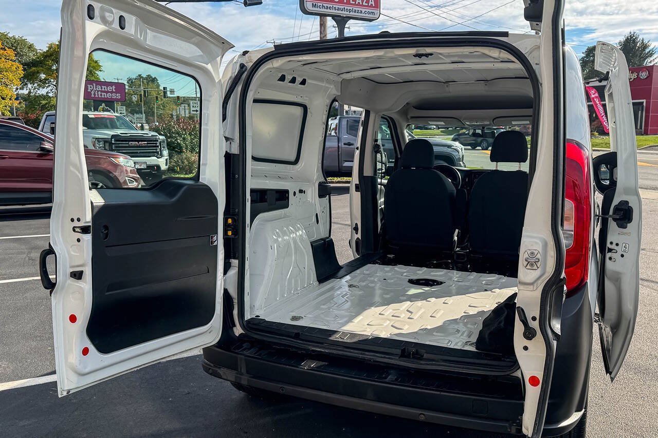 Used 2018 RAM ProMaster City Tradesman FWD image 17
