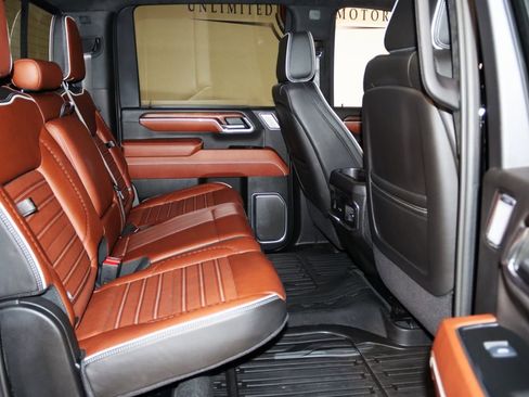 Used 2024 GMC Sierra 2500 Denali Ultimate image 80