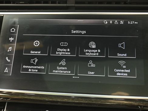 Used 2019 Audi Q8 Premium w/ Convenience Package AWD/4WD image 27