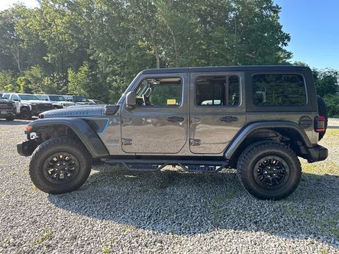 Used 2023 Jeep Wrangler Unlimited Rubicon 4xe AWD/4WD image 5