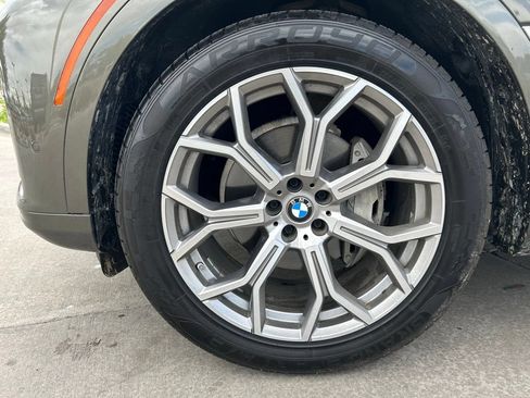 Used 2020 BMW X7 xDrive40i w/ Premium Package AWD/4WD image 34