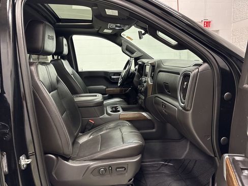 Used 2019 Chevrolet Silverado 1500 High Country AWD/4WD image 4