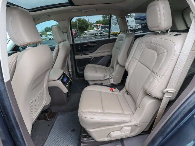 Used 2023 Lincoln Aviator Reserve RWD image 28