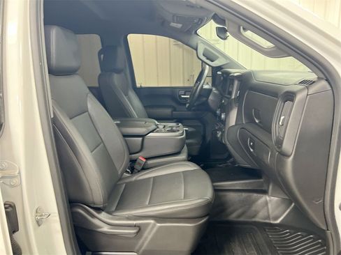 Used 2024 Chevrolet Silverado 2500 W/T image 21