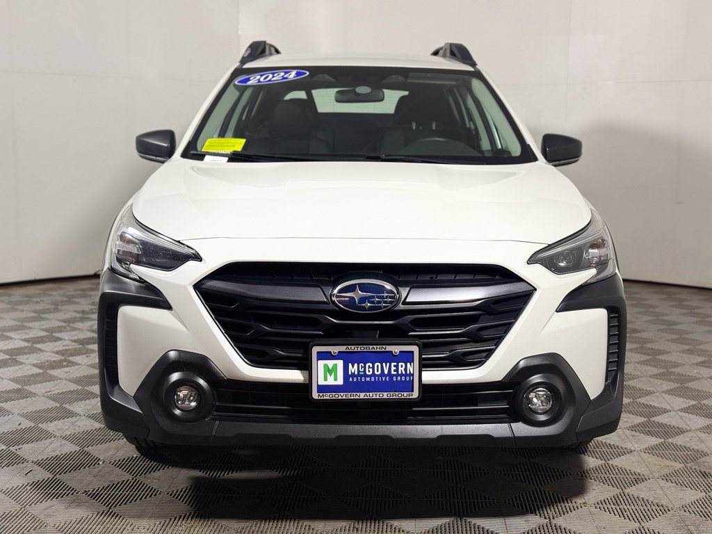 Used 2024 Subaru Outback AWD/4WD image 10