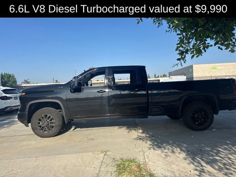 Used 2025 Chevrolet Silverado 2500 LT w/ Trail Boss Package AWD/4WD image 2