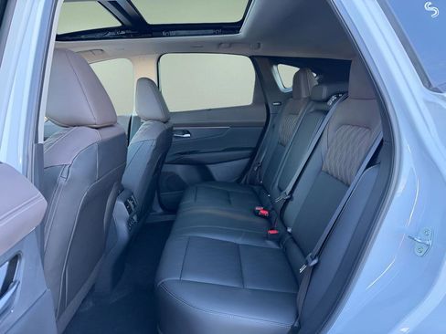 New 2026 Nissan Murano Platinum w/ Cargo Package AWD/4WD image 11