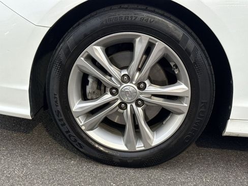 Used 2018 Hyundai Sonata Limited image 12