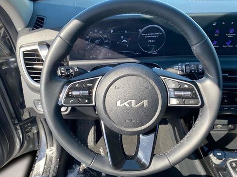 Used 2024 Kia Seltos S AWD/4WD image 6