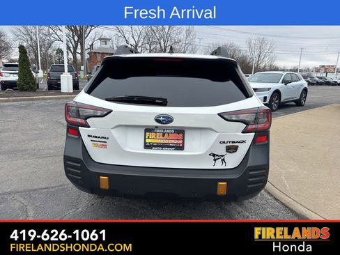 Used 2022 Subaru Outback Wilderness w/ Wilderness Package image 4