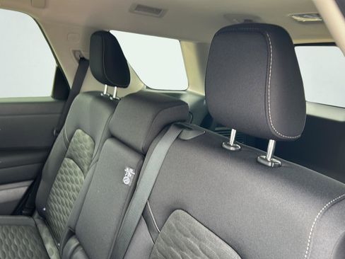 New 2026 Nissan Pathfinder SV image 28