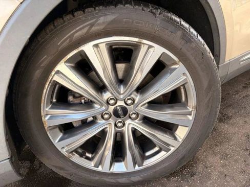 Used 2017 Lincoln MKX Reserve w/ Lincoln MKX Climate Package AWD/4WD image 50