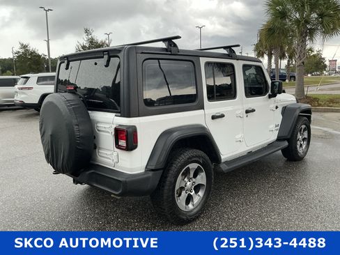 Used 2018 Jeep Wrangler Unlimited Sport AWD/4WD image 5