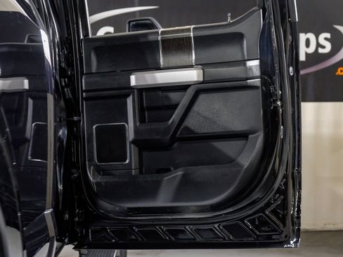 Used 2021 Ford F250 Lariat w/ Lariat Ultimate Package image 36