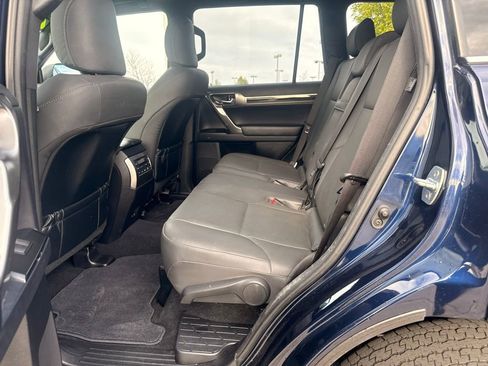 Used 2023 Lexus GX 460 Premium w/ Premium Package AWD/4WD image 25