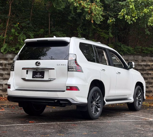 Certified 2023 Lexus GX 460 Premium w/ Accessory Package AWD/4WD image 6
