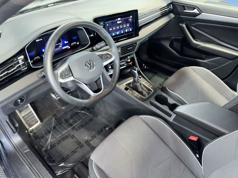 Used 2026 Volkswagen Jetta Sport FWD image 13