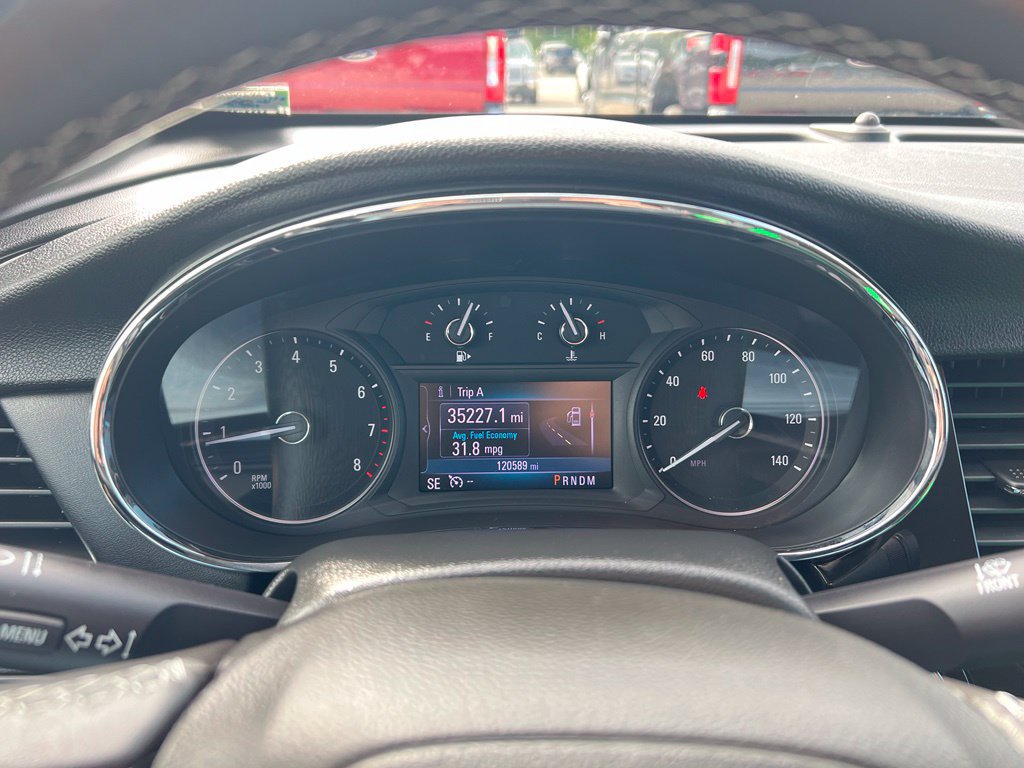Used 2020 Buick Encore Preferred FWD image 37