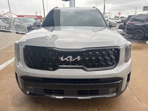 Used 2024 Kia Telluride SX Prestige X-Line AWD/4WD image 2